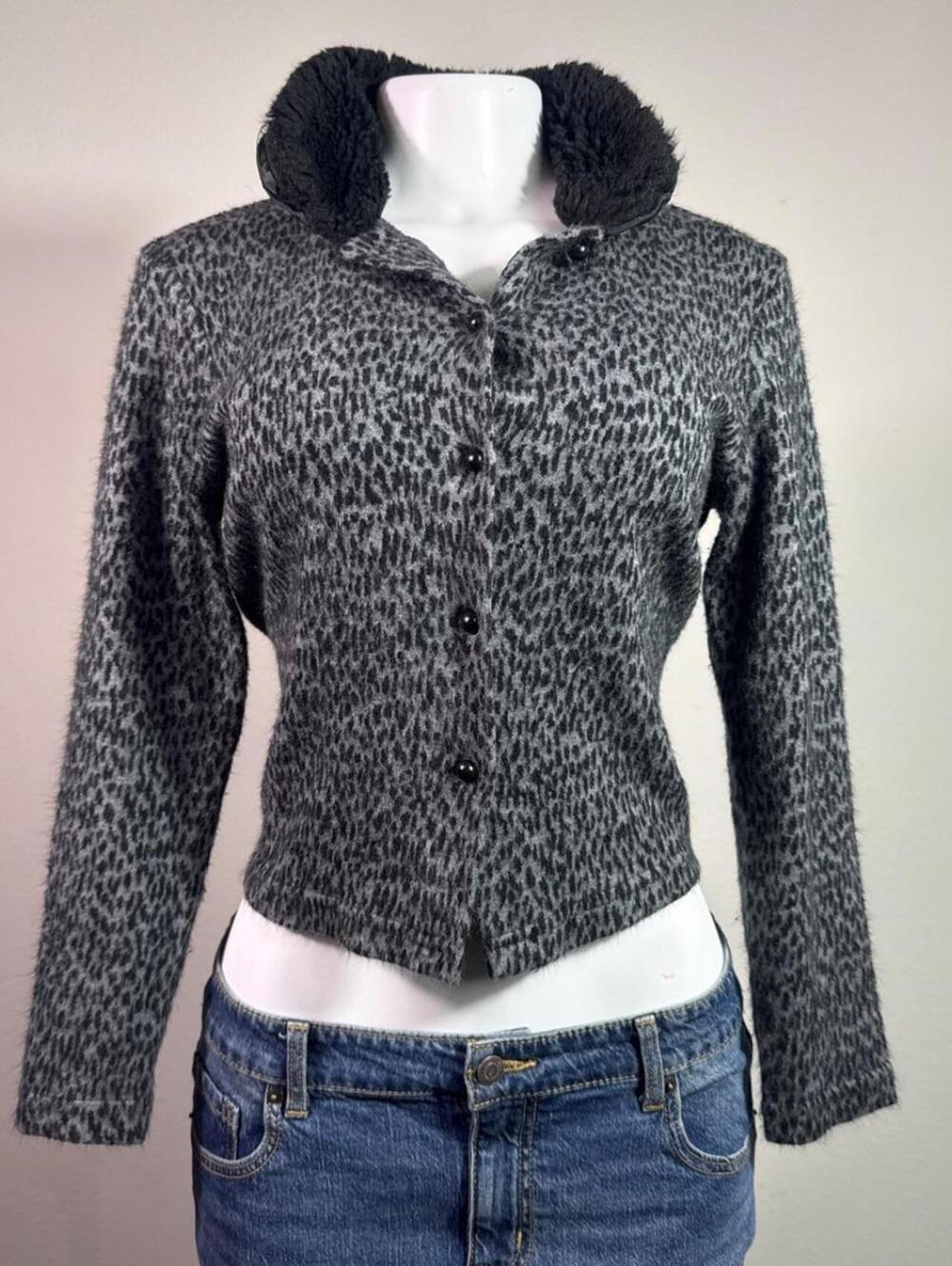 Y2K My Michelle fuzzy collar button up cardigan – Women's Used Clothing